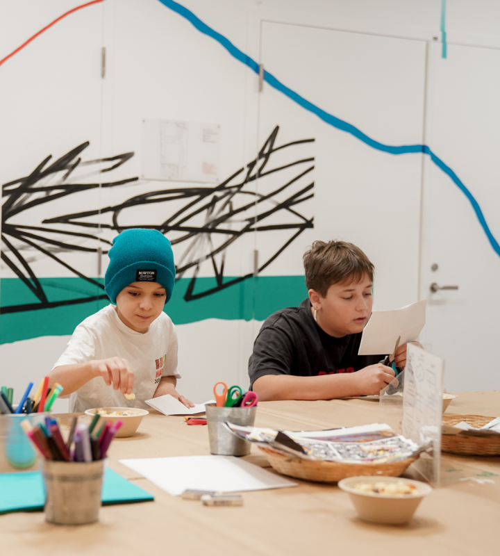 L'Atelier 11-15