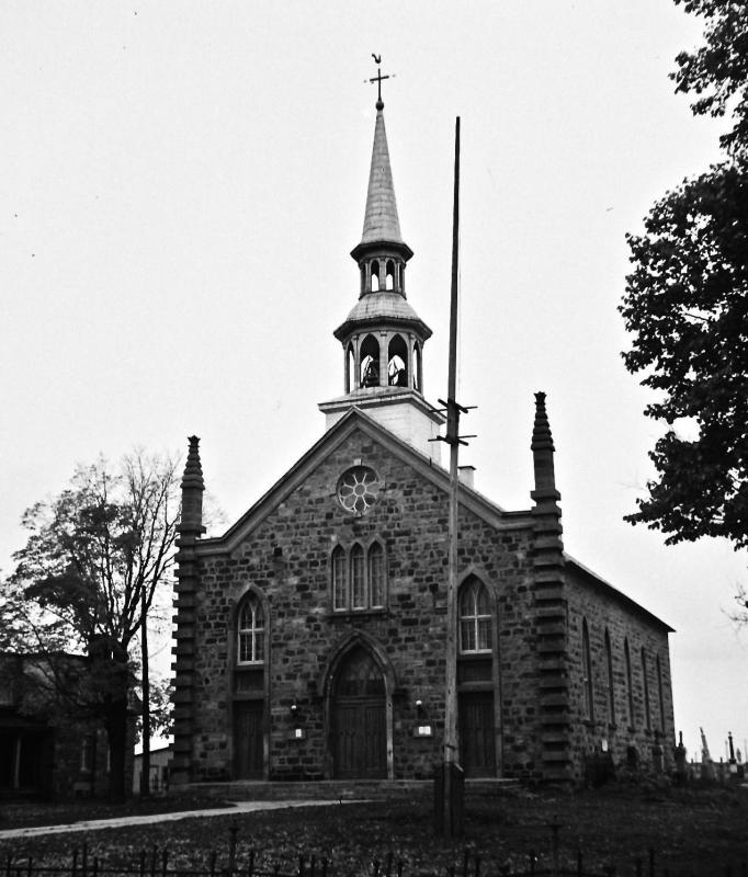 Église Saint-Paul-l'Ermite- Petit Village - ancien presbytère