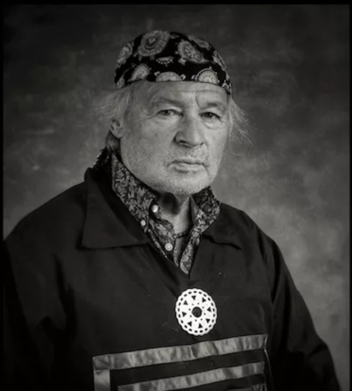  Guy Sioui Durand, sociologue (PH.D.), critique et commissaire indépendant Wendat.