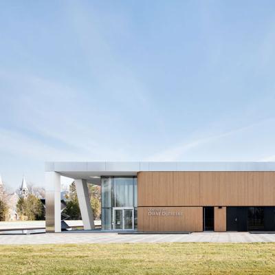 Façade du Centre d'art Diane-Dufresne